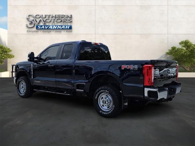 2023 Ford F-350 XL