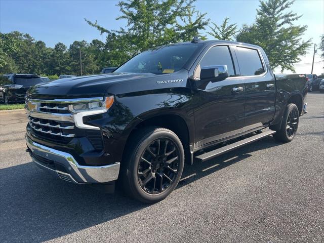 2022 Chevrolet Silverado 1500 4WD Crew Cab Short Bed LTZ