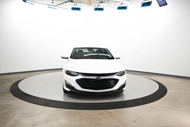 2023 Chevrolet Malibu FWD RS