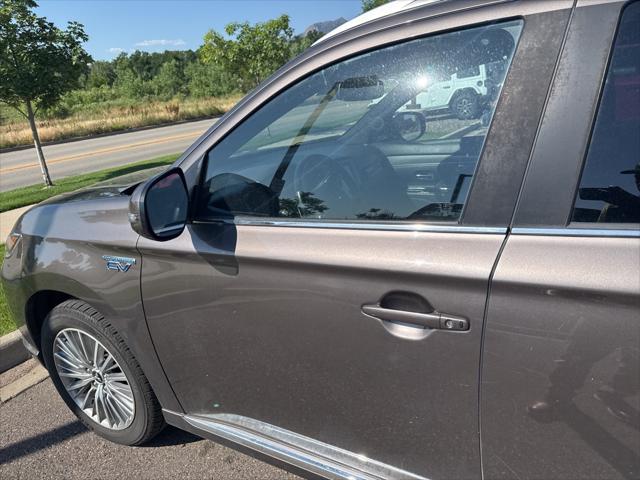 2020 Mitsubishi Outlander PHEV SEL S-AWC