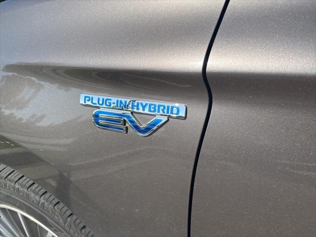 2020 Mitsubishi Outlander PHEV SEL S-AWC