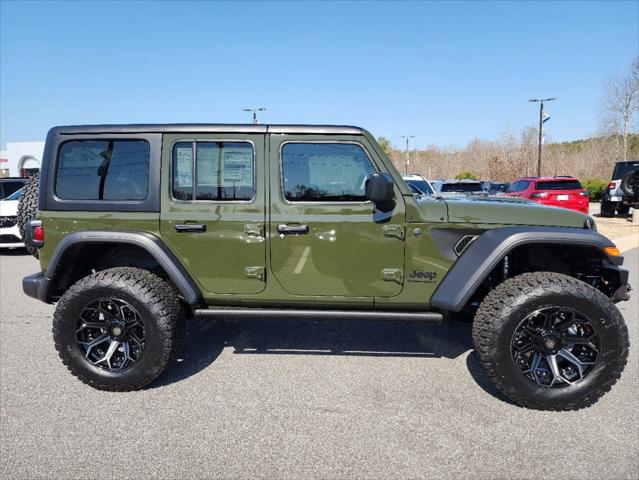 2024 Jeep Wrangler 4-Door Willys 4x4