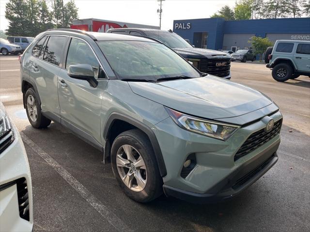 2020 Toyota RAV4 XLE