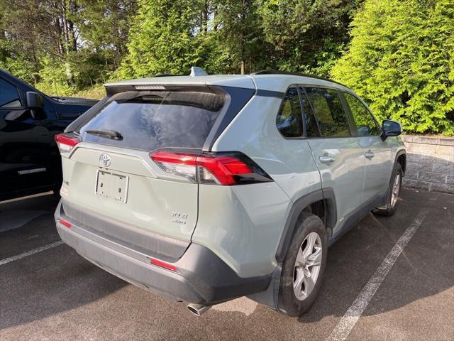 2020 Toyota RAV4 XLE
