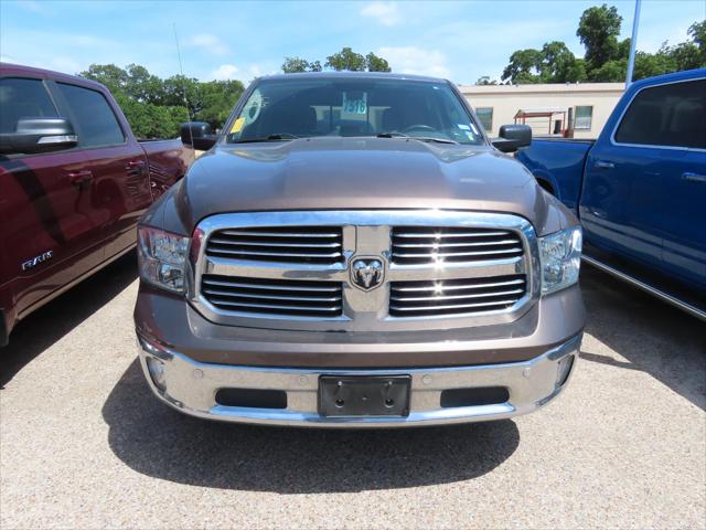 2018 RAM 1500 Lone Star Crew Cab 4x2 57 Box