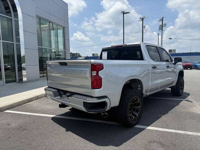 2020 Chevrolet Silverado 1500 2WD Crew Cab Short Bed Custom