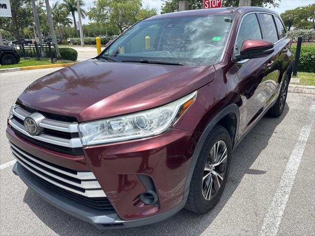 2019 Toyota Highlander LE