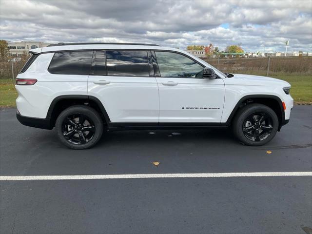 2025 Jeep Grand Cherokee GRAND CHEROKEE L ALTITUDE X 4X4 2025 Jeep Grand Cherokee GRAND CHEROKEE L ALTITUDE X 4X4