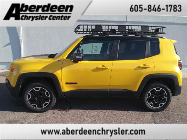 2017 Jeep Renegade Trailhawk 4x4 2017 Jeep Renegade Trailhawk 4x4