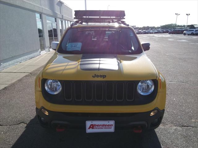 2017 Jeep Renegade Trailhawk 4x4 2017 Jeep Renegade Trailhawk 4x4