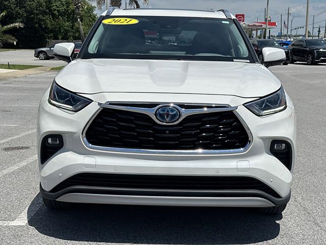2021 Toyota Highlander Hybrid Platinum
