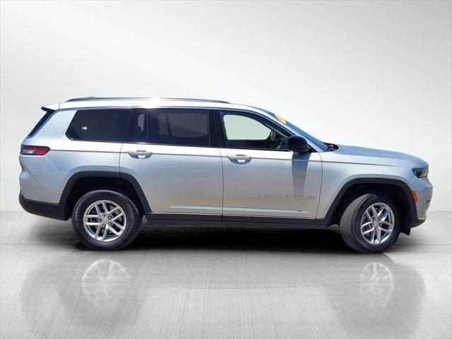2023 Jeep Grand Cherokee L Laredo 4x4