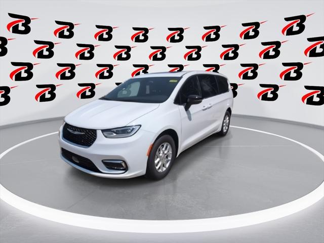 2025 Chrysler Pacifica PACIFICA SELECT