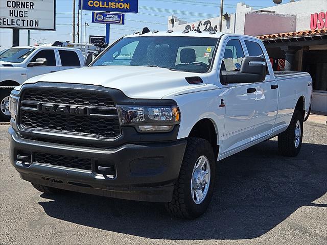 2024 RAM 3500 Tradesman Crew Cab 4x4 8 Box