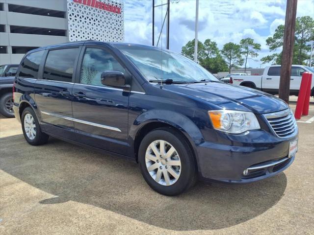 2014 Chrysler Town and Country Touring
