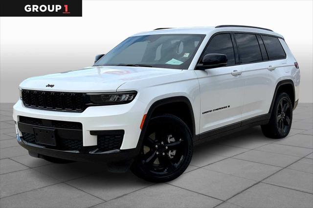 2023 Jeep Grand Cherokee L Altitude 4x2