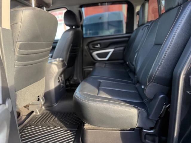 2017 Nissan Titan SL