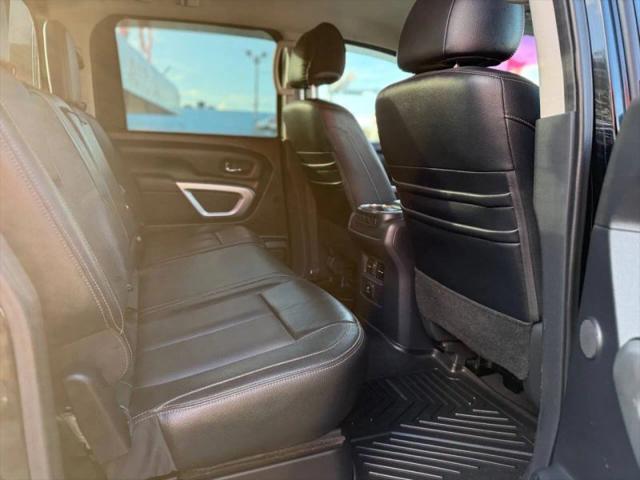 2017 Nissan Titan SL
