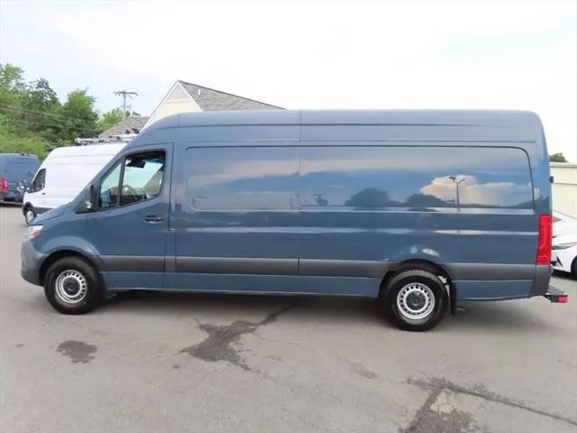2019 Mercedes-Benz Sprinter 2500 Base