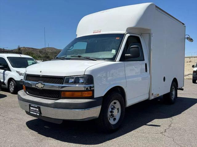 2010 Chevrolet Express Cutaway Work Van