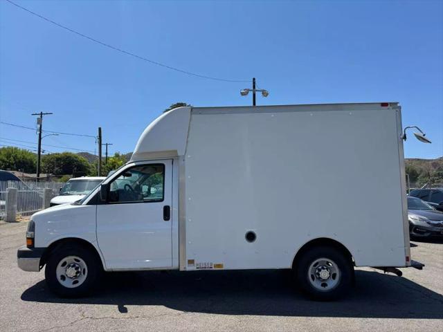 2010 Chevrolet Express Cutaway Work Van