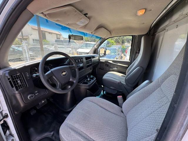 2010 Chevrolet Express Cutaway Work Van