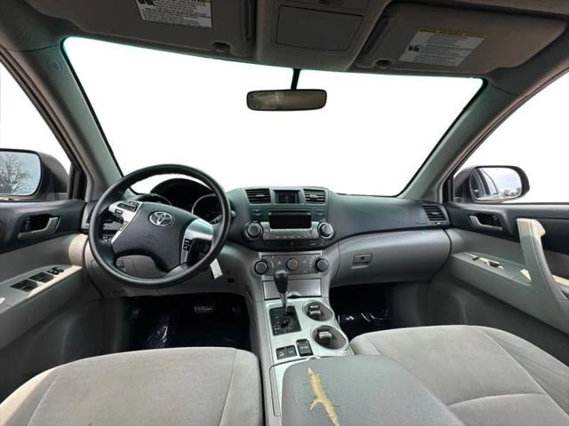 2011 Toyota Highlander Base V6