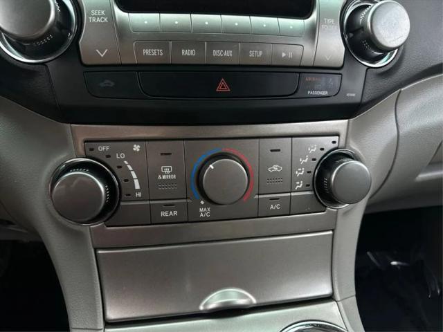 2011 Toyota Highlander Base V6