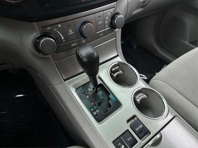2011 Toyota Highlander Base V6