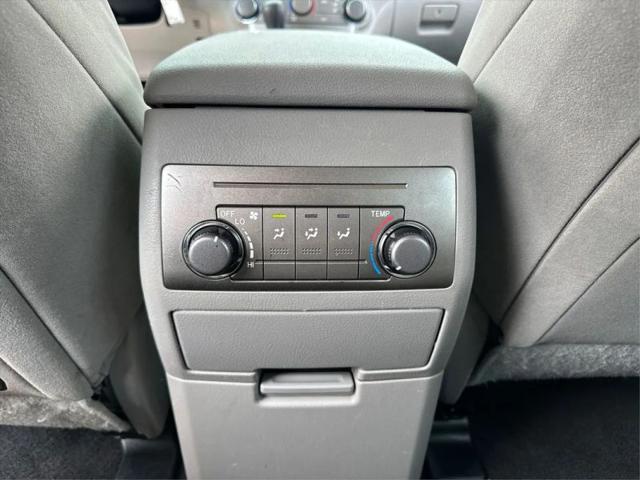 2011 Toyota Highlander Base V6