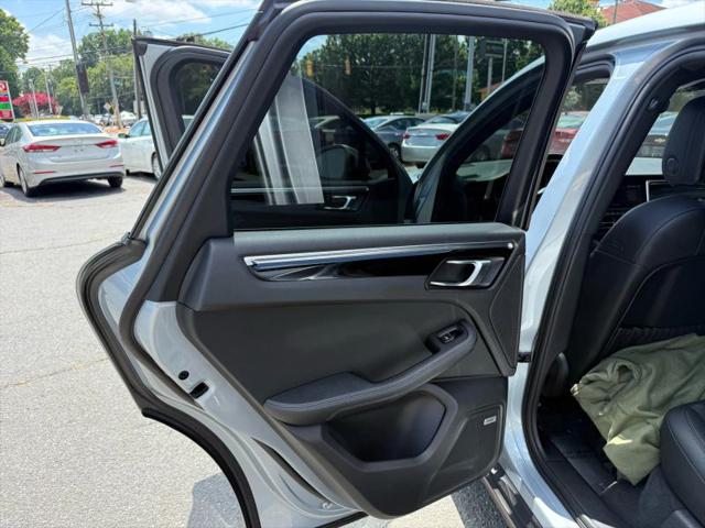 2019 Porsche Macan Base