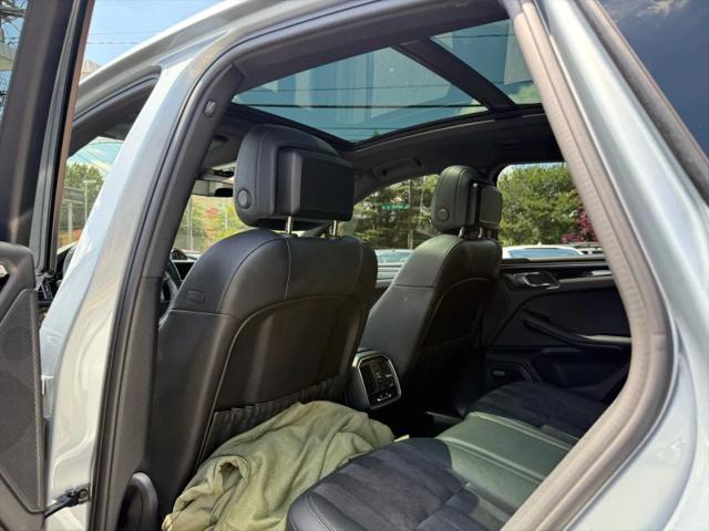 2019 Porsche Macan Base