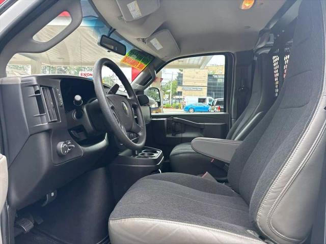 2023 Chevrolet Express Cargo Van RWD 2500 Regular Wheelbase WT