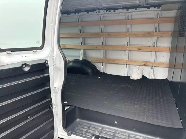 2023 Chevrolet Express Cargo Van RWD 2500 Regular Wheelbase WT