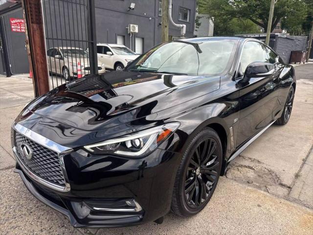 2018 INFINITI Q60 3.0t LUXE