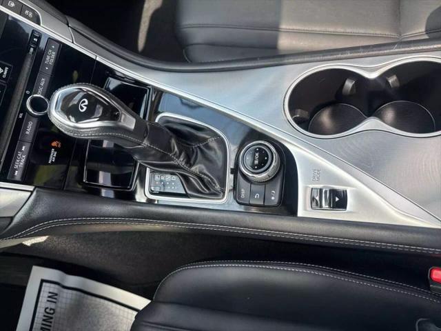 2018 INFINITI Q60 3.0t LUXE
