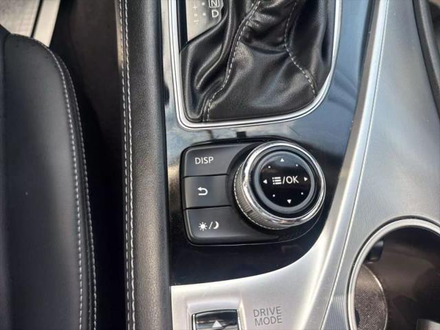 2018 INFINITI Q60 3.0t LUXE