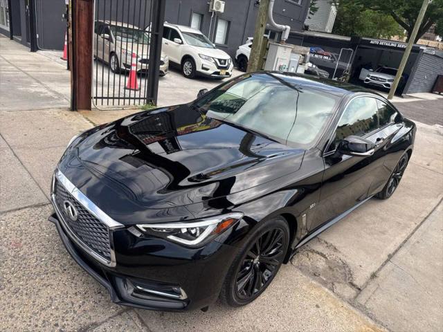 2018 INFINITI Q60 3.0t LUXE