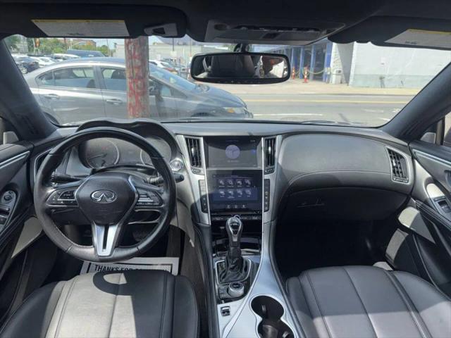 2018 INFINITI Q60 3.0t LUXE