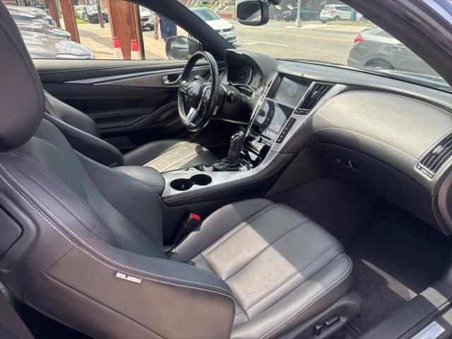 2018 INFINITI Q60 3.0t LUXE