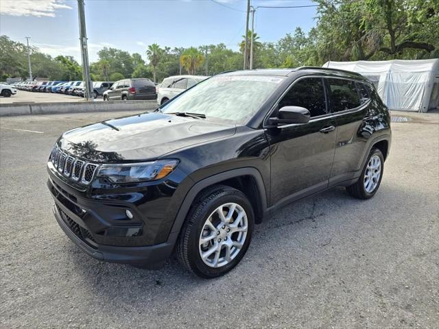 2023 Jeep Compass Latitude Lux FWD