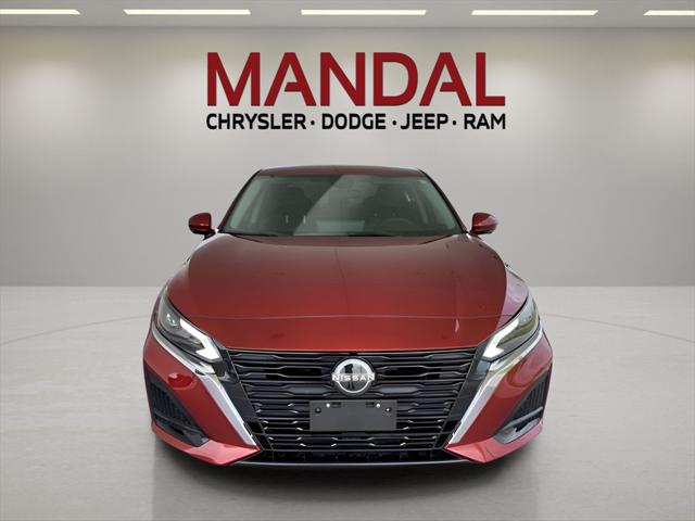 2023 Nissan Altima SL FWD