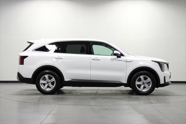 2025 Kia Sorento LX