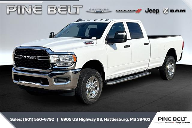 2023 RAM 2500 Tradesman Crew Cab 4x4 8 Box