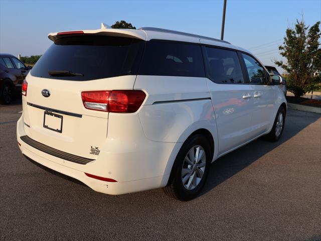 2016 Kia Sedona LX
