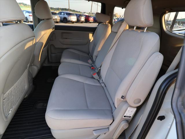 2016 Kia Sedona LX