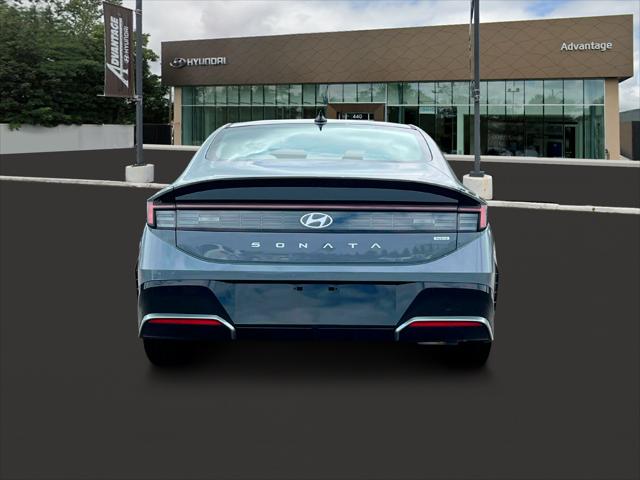 2025 Hyundai Sonata Hybrid SEL