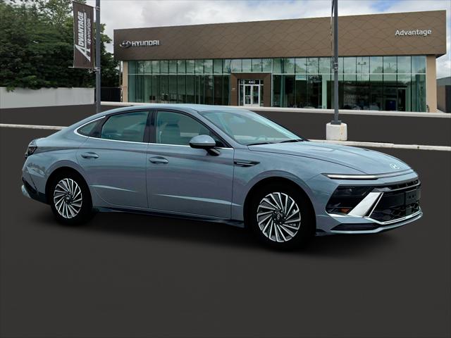 2025 Hyundai Sonata Hybrid SEL