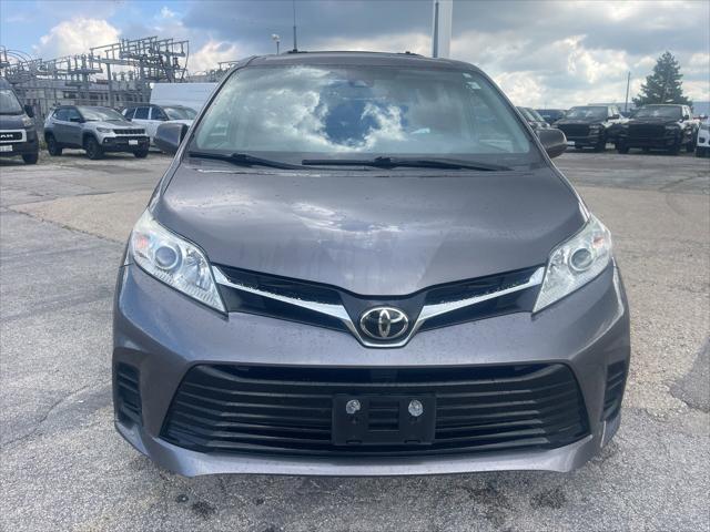 2018 Toyota Sienna LE 8 Passenger