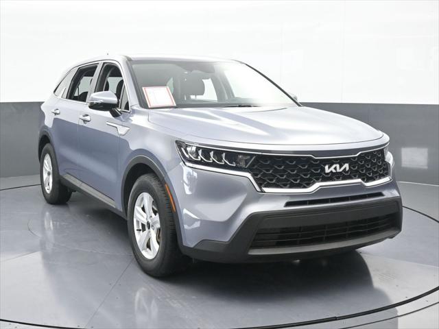 2022 Kia Sorento LX